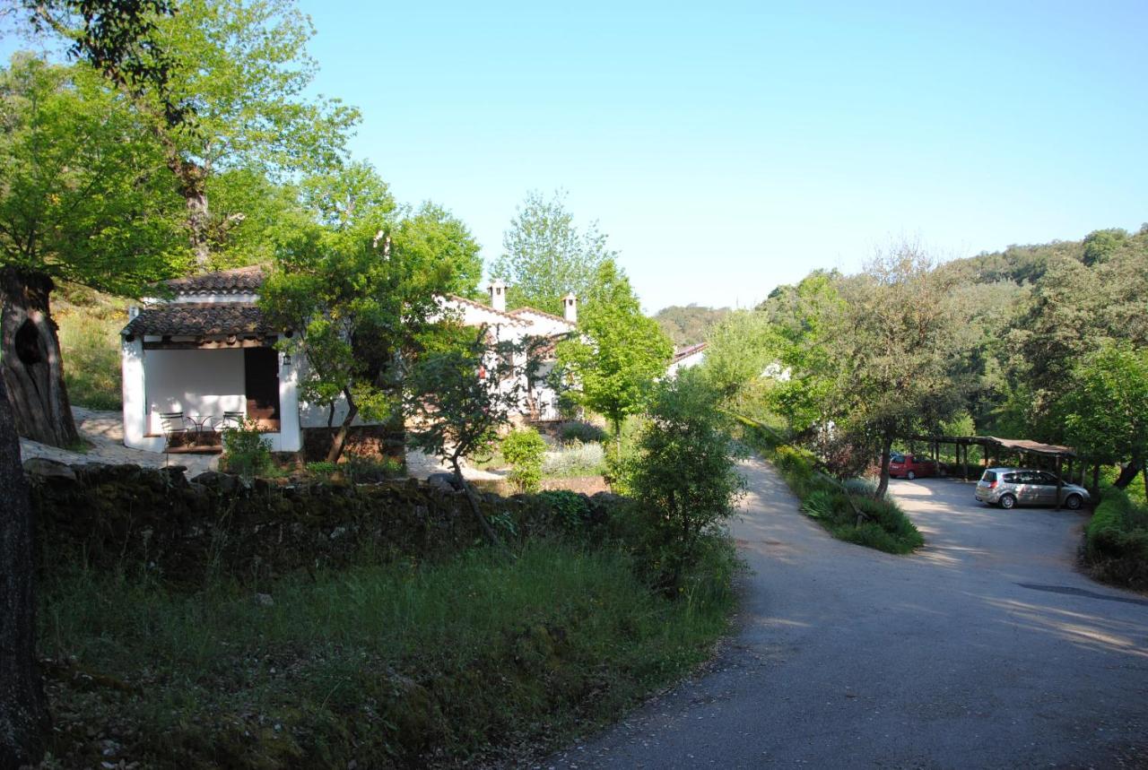 Finca Valbono Apartamentos Rurales Y Hotel Aracena Extérieur photo