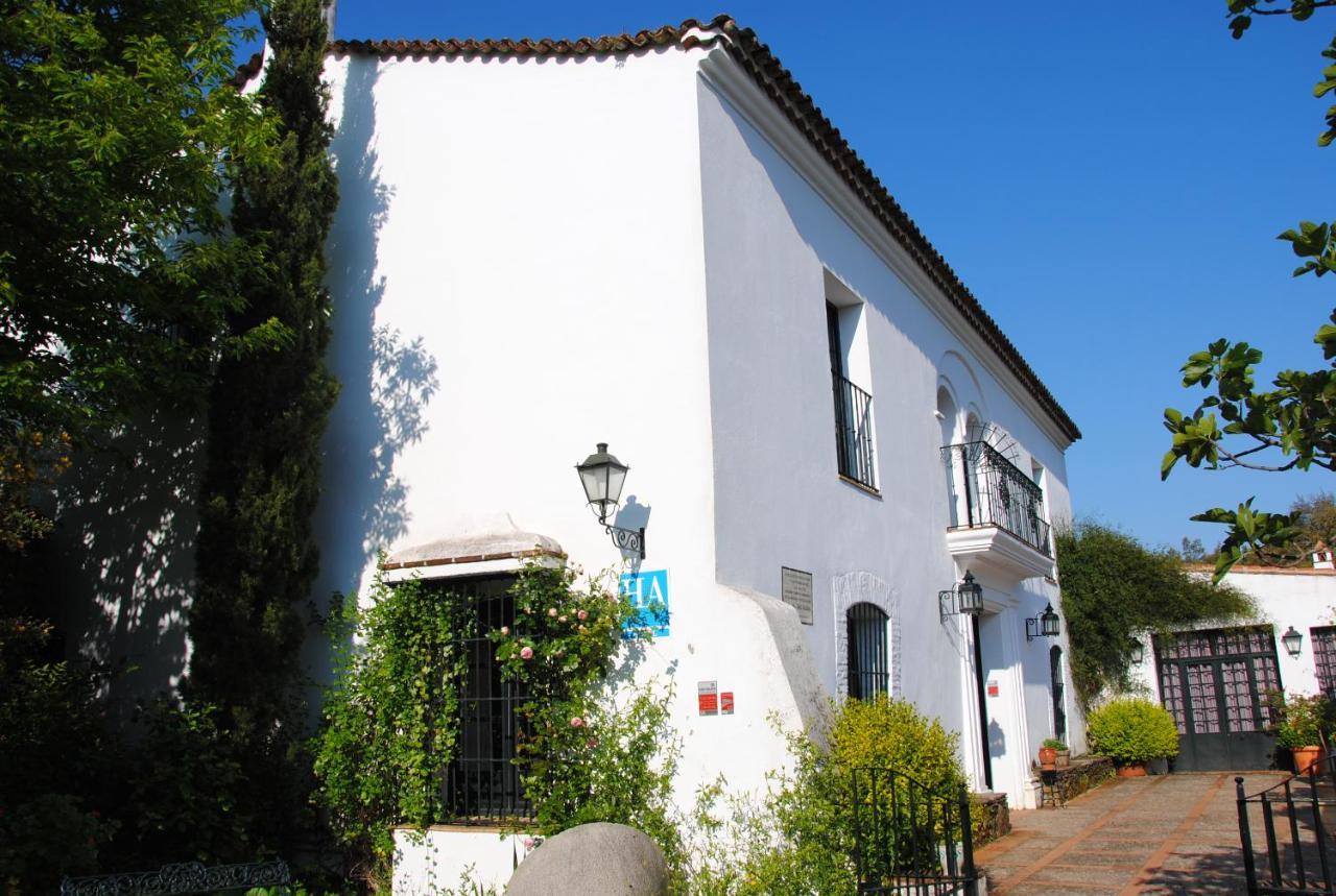 Finca Valbono Apartamentos Rurales Y Hotel Aracena Extérieur photo