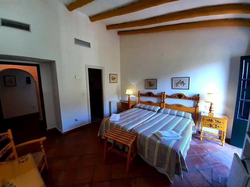Finca Valbono Apartamentos Rurales Y Hotel Aracena Extérieur photo